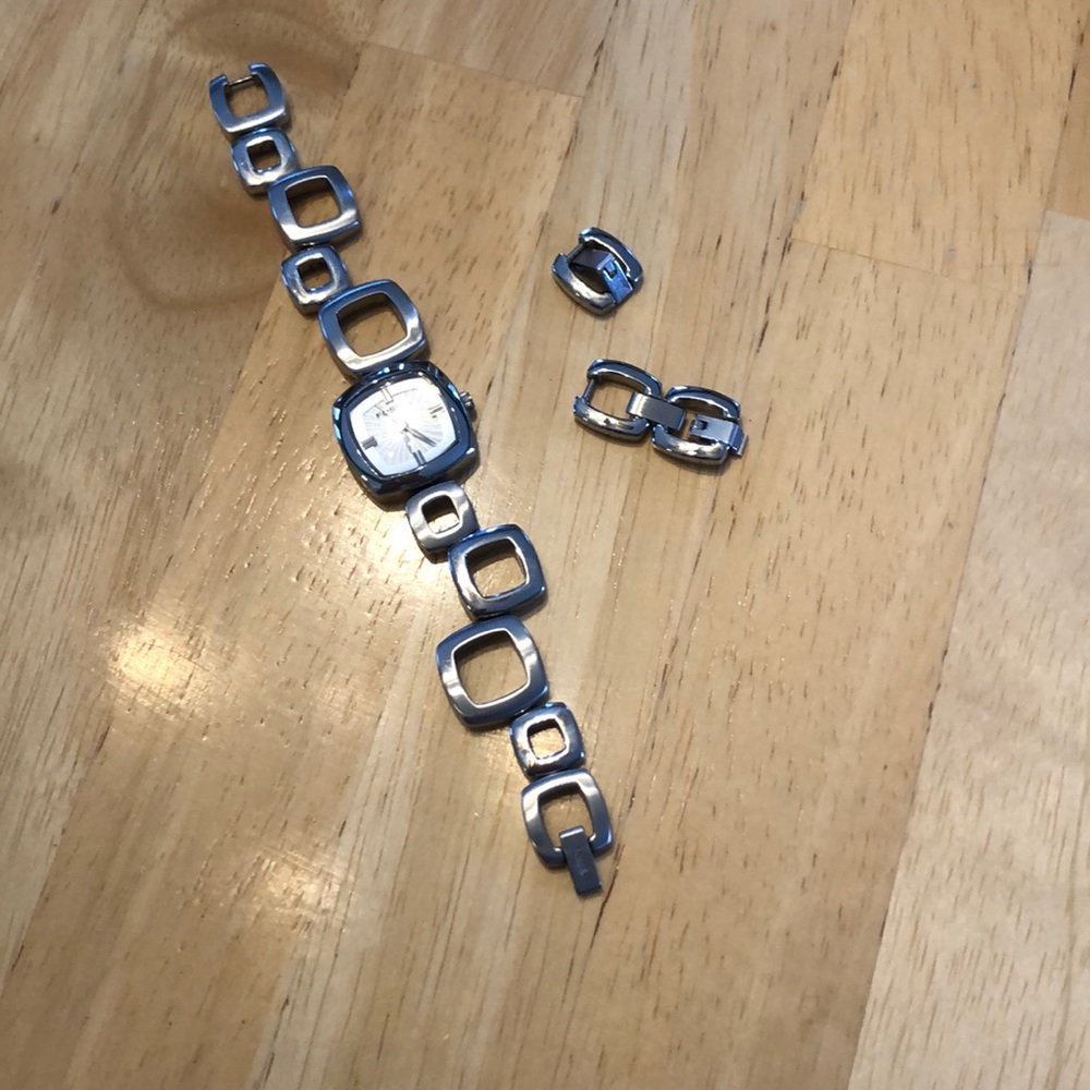 Watch - Silver Fossil Watch